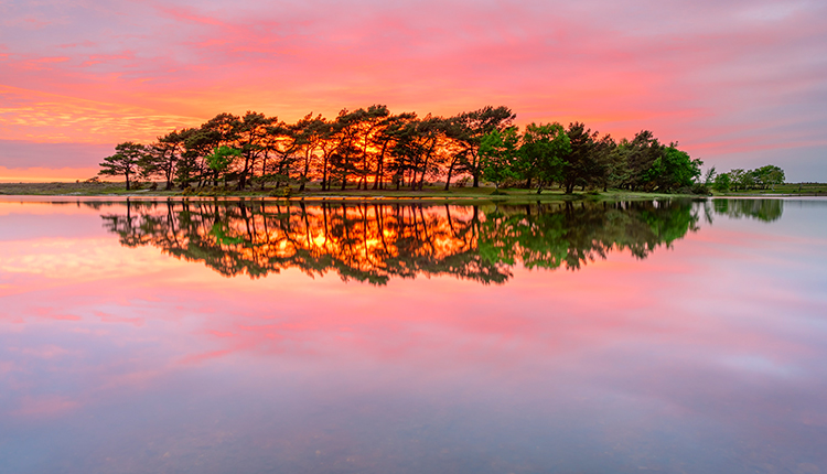 Sunset at Hachet Pond